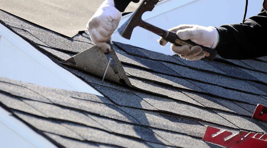 Professional Flat Roofing Installation in Minto, AK